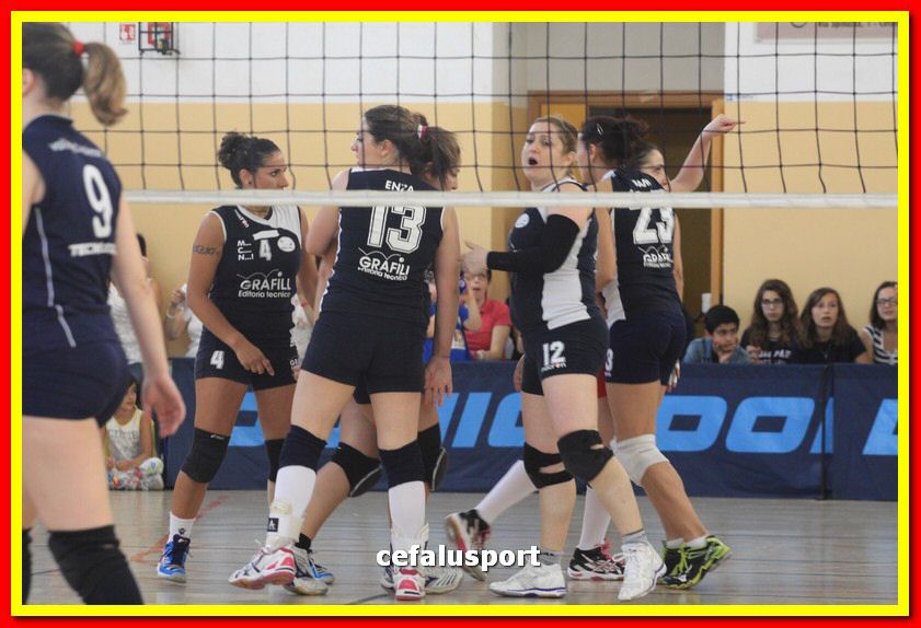 150523 volley 283_tn.jpg